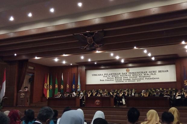 Prof Mega Fatimah Rosana...