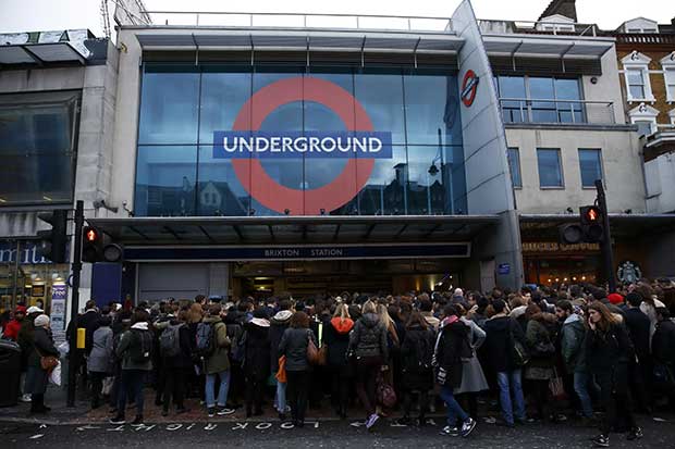 Jutaan Komuter London...