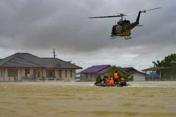 Banjir Terjang Thailand...