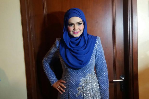 Ultah ke-38, Siti Nurhaliza...