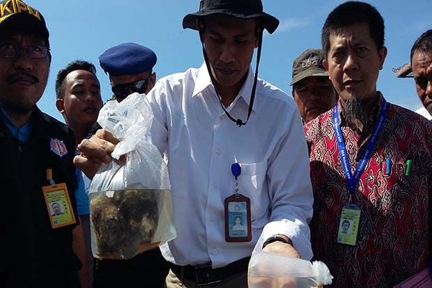 Wisatawan Rusia Selundupkan...