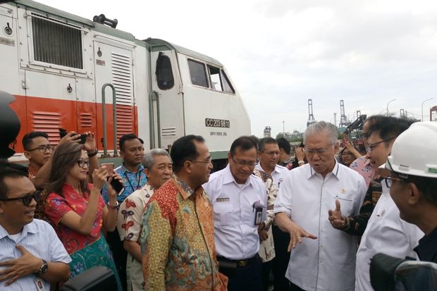 Kereta Api Bikin Kegiatan...