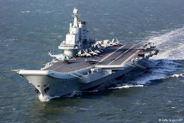 Kapal Induk China Tinggalkan...