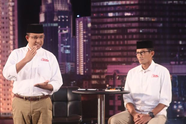 Mengapa Cuma Anies-Sandi...