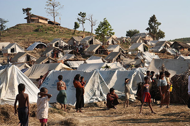 Pengungsi Rohingya Akan...