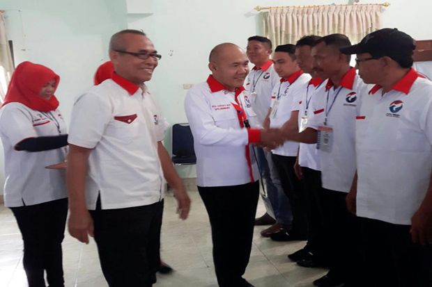 Kader Perindo Dibekali...