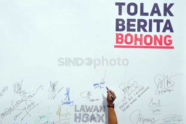 Hoax dan Trust Deficit