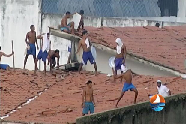 Bentrok di Penjara Brasil,...