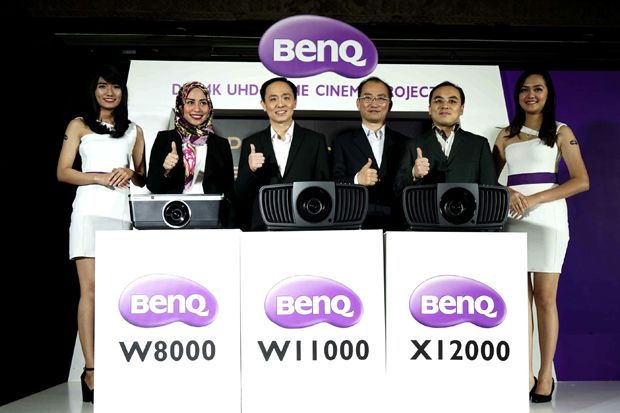 BenQ Bawa Proyektor...