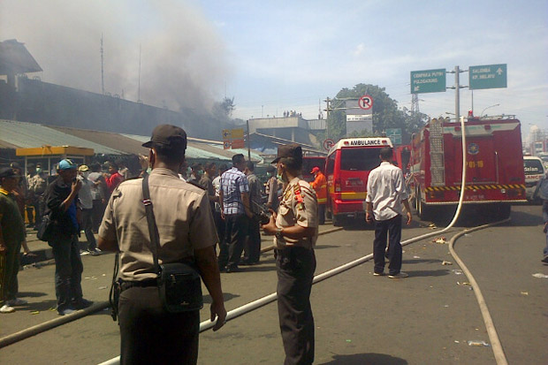 Kebakaran Pasar Senen,...