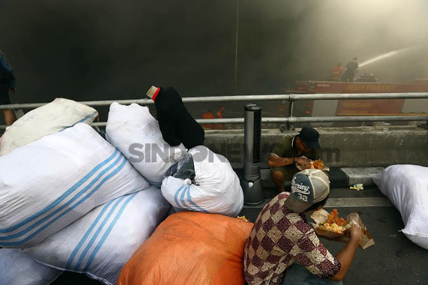 Kebakaran Pasar Senen,...