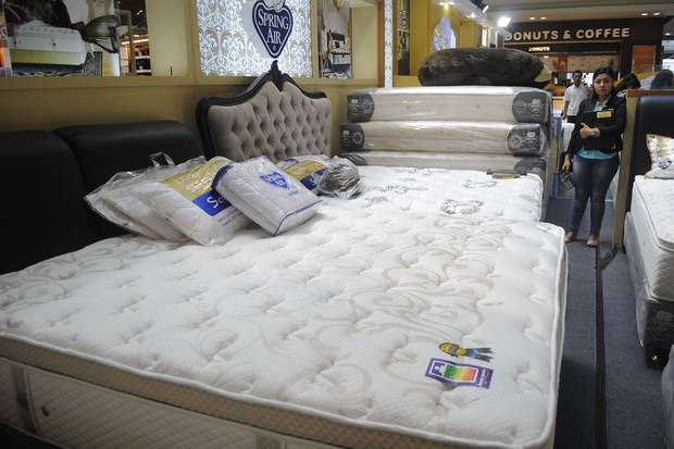 Pasar Springbed Bakal...