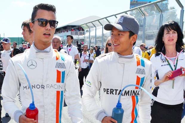 Ferrari dan Mercedes...