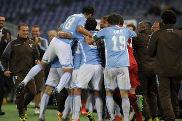 Singkirkan Genoa, Lazio...