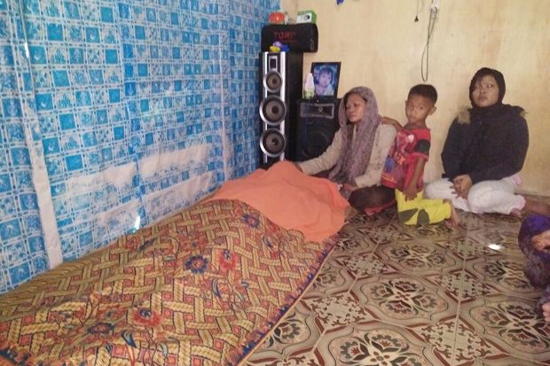 Warga Suku Anak Dalam...