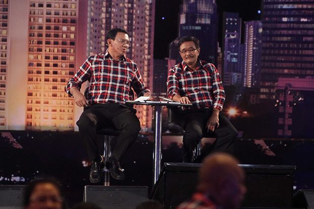 Jadi Terdakwa, Tim Sukses...