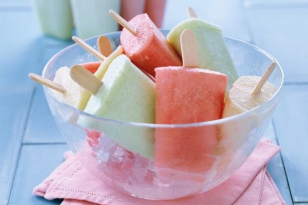 Es Krim Buah Sajian...
