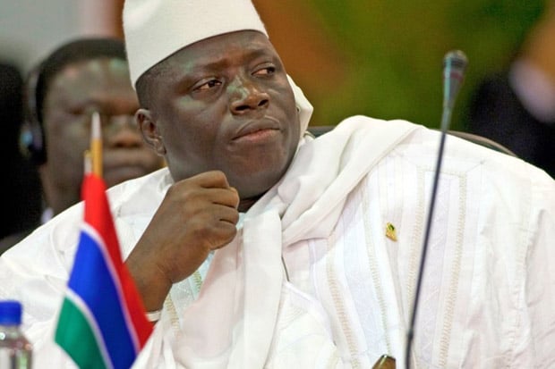 Menyerah, Diktator Gambia...