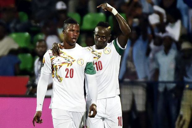 Gelandang Senegal Ancam...
