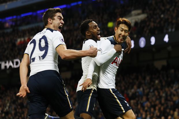 Spurs Rusak Pesta Manchester...