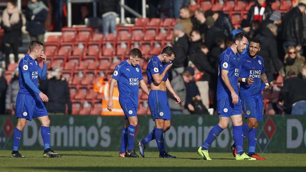 Dibantai Southampton,...