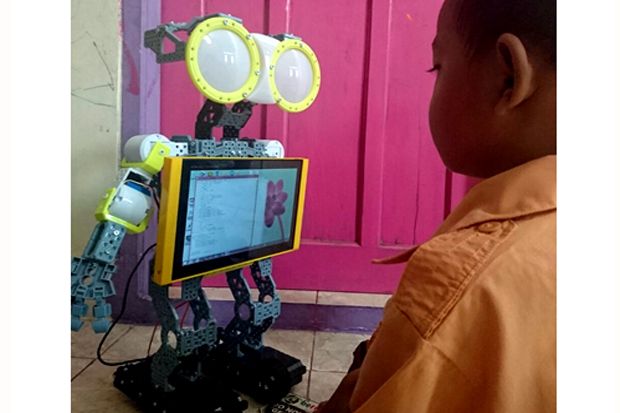 Binus Ciptakan Robot...