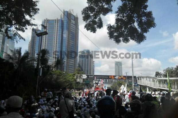 Habib Rizieq Diperiksa,...