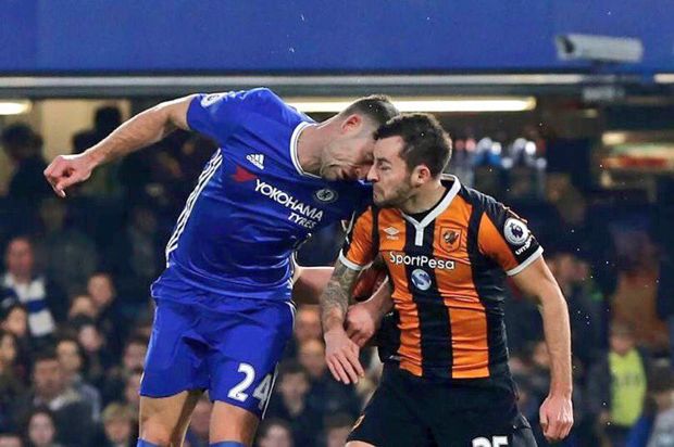 Ditanduk Gary Cahill,...