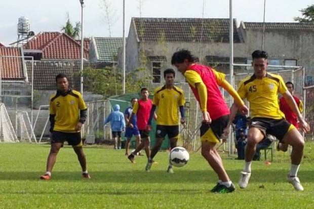 Revolusi Hijau Ala Aji...