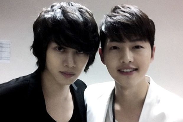 Song Joong Ki Komentari...