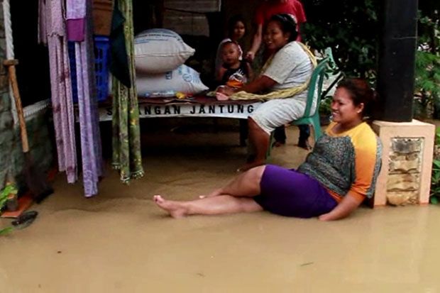 Banjir Indramayu Rendam...