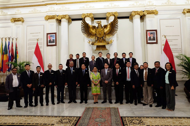 Indonesia Laboratorium...