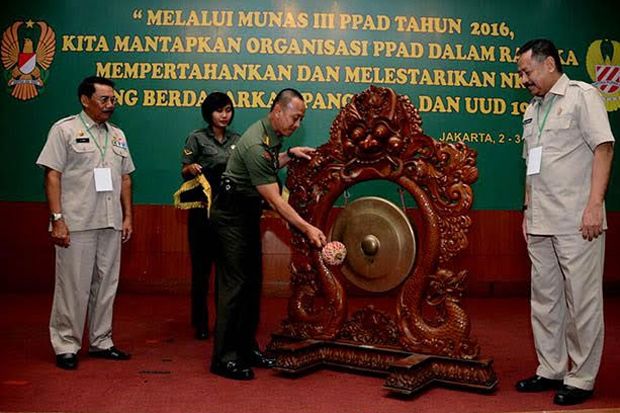 Purnawirawan TNI AD...