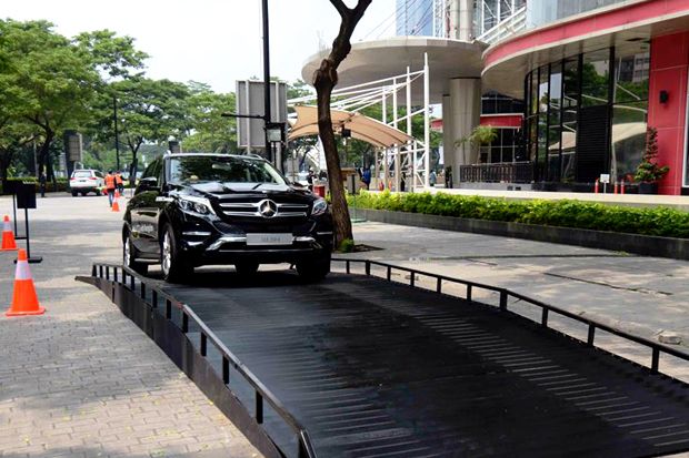 Mercedes-Benz Gelar...