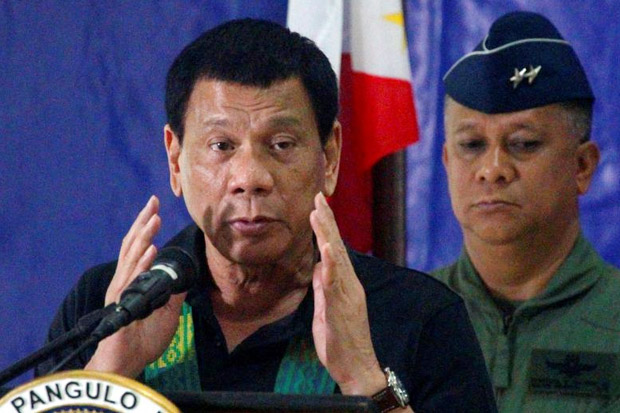 Duterte Minta Pemberontak...