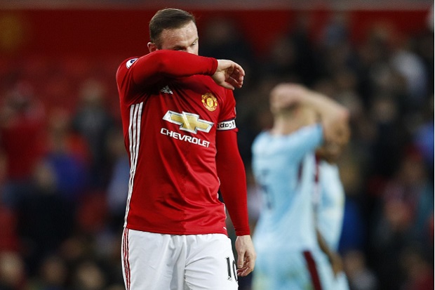 Rooney Batal ke China...