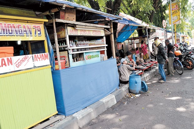 Relokasi PKL Barito,...