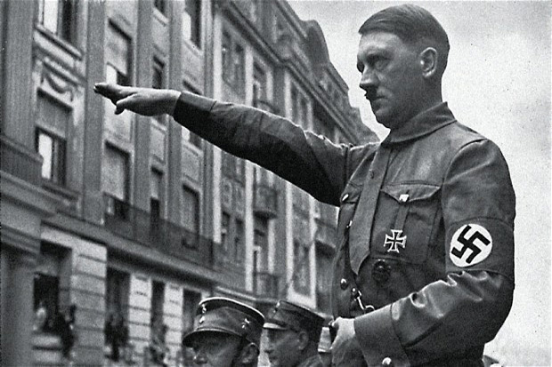 Lewat Telepon Ini, Adolf...