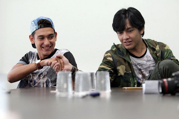 Adipati Dolken-Jefri...
