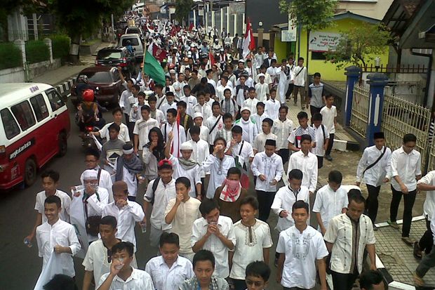 Ribuan Orang Bakal Gelar...