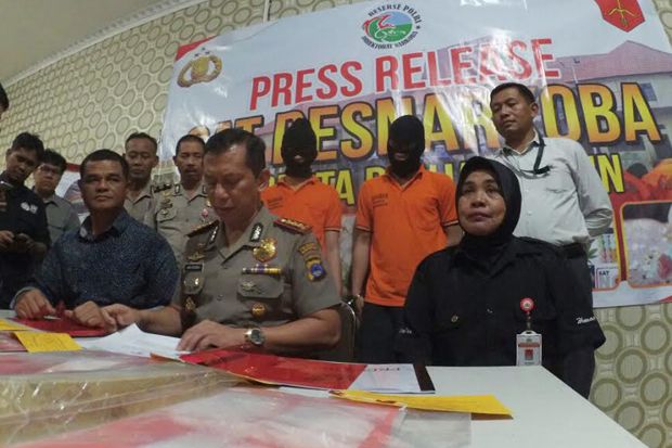 Bawa Sabu dari Jakarta,...