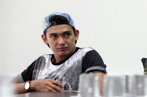 Adipati Dolken Anggap...