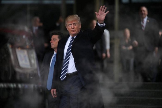 Presiden Trump Ancam...