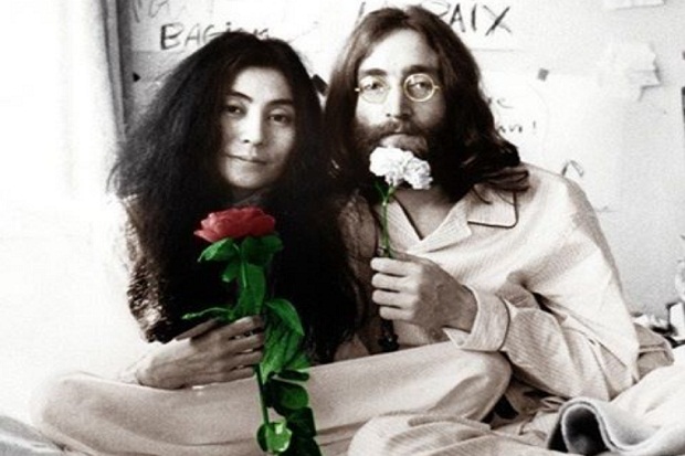 Kisah Cinta John Lennon-Yoko...