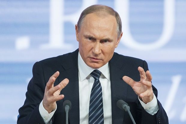 Sebut Putin Pembunuh,...