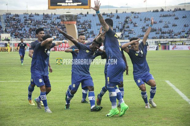 Bentrok Persiba vs Persela...