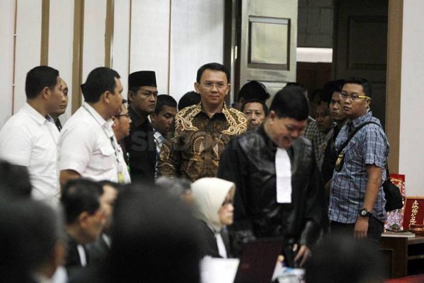 Nelayan dan Anggota...