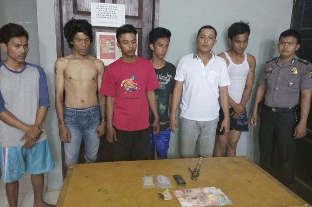 Pesta Narkoba di Pelabuhan,...