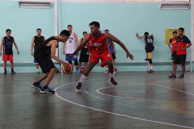 Hadapi CLS Knights,...