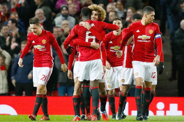 Manchester United Mulai...
